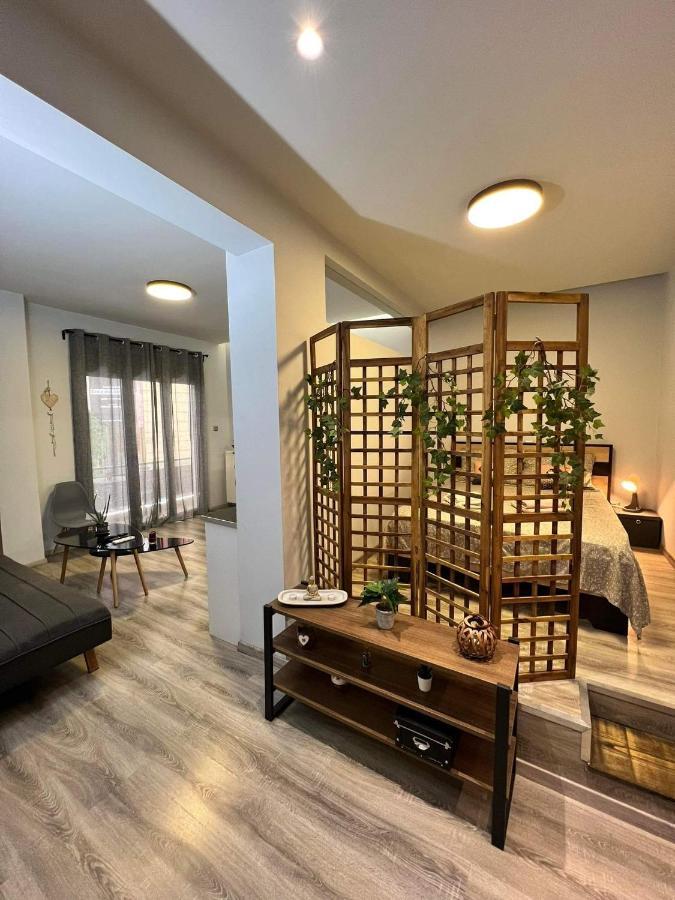 Sweet & Modern Flat At The Center Of Athens Exterior photo